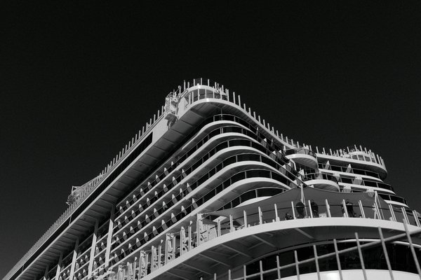 Quelles sont les meilleures locations pour un séjour de plongée sous-marine en Indonésie avec des cours de photographie sous-marine?