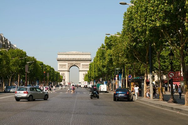 Quels sont les conseils pour une randonnée dans les montagnes des Apennins en Italie ?