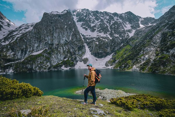 Comment organiser une croisière pour explorer les fonds marins en Polynésie française?